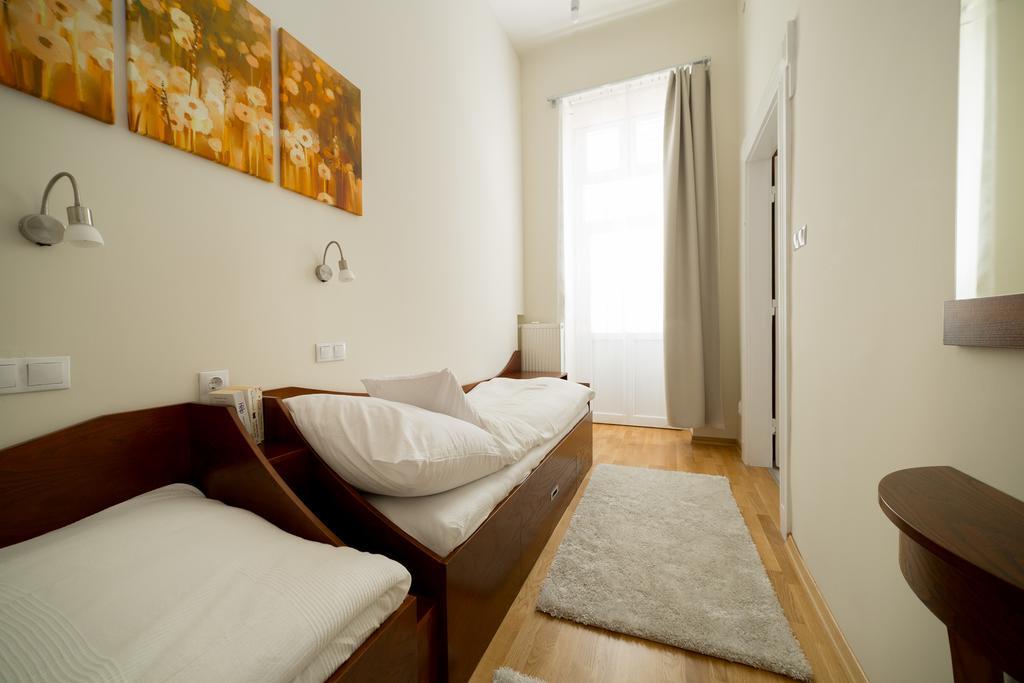 Family Buddha Apartment Budapest Exterior foto